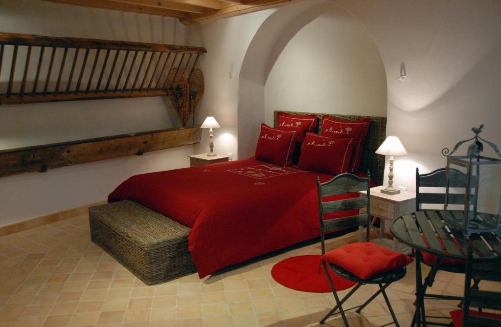 Chateau De La Flechere Bed & Breakfast Blace Room photo